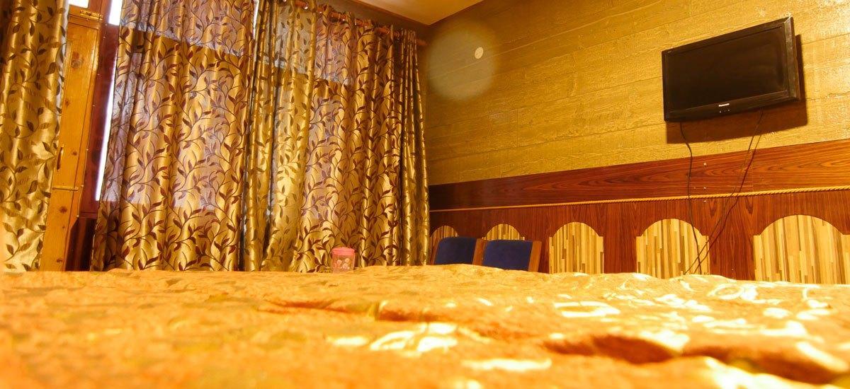 Hotel Tashila Manali  Exterior photo