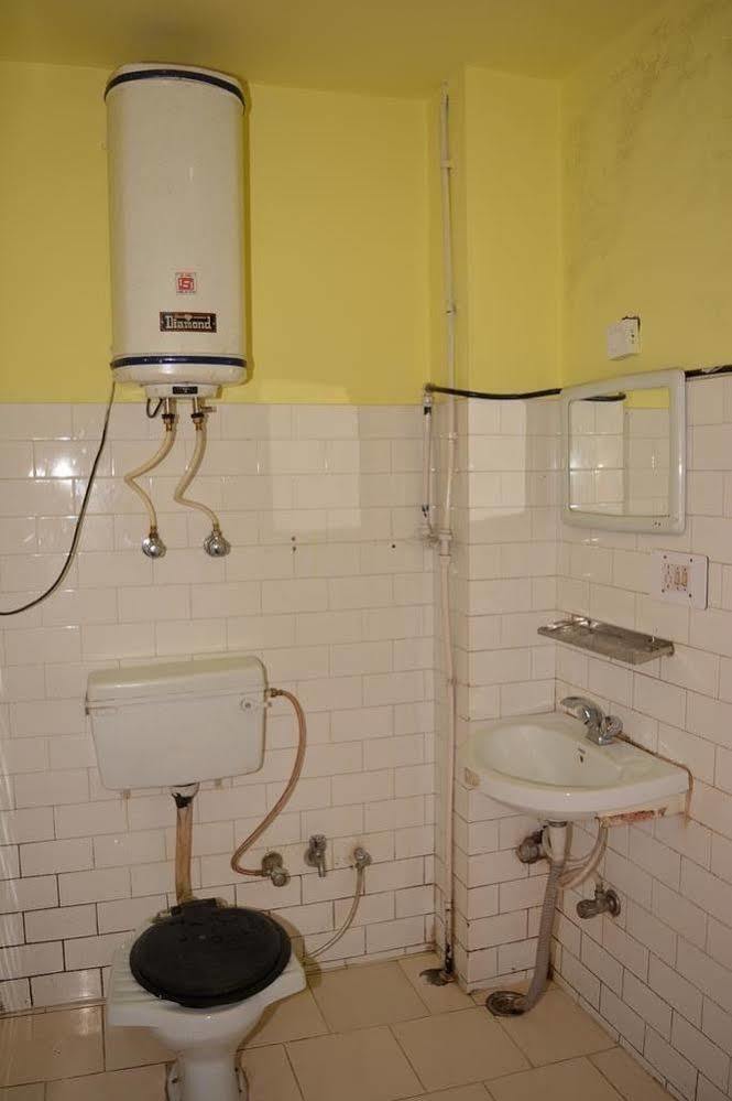 Hotel Tashila Manali  Exterior photo